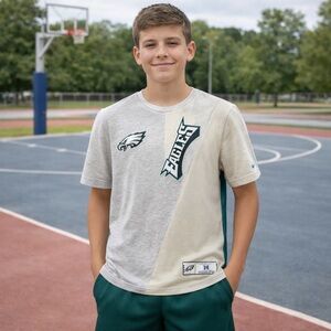 Philadelphia Eagles Shirt youth boys 14-16 football NFL Gray green nice